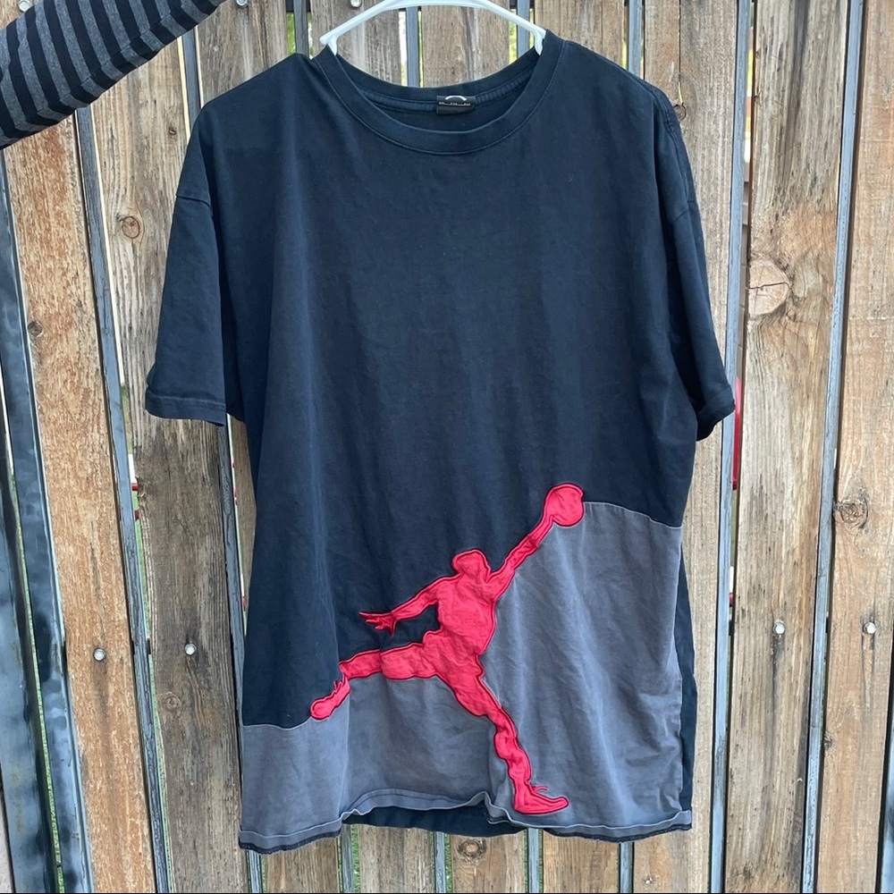 Nike air jordan shirt